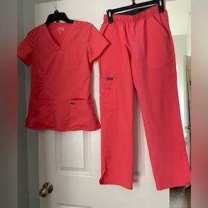 Sanibel Coral Scrubs. Women’s size XS